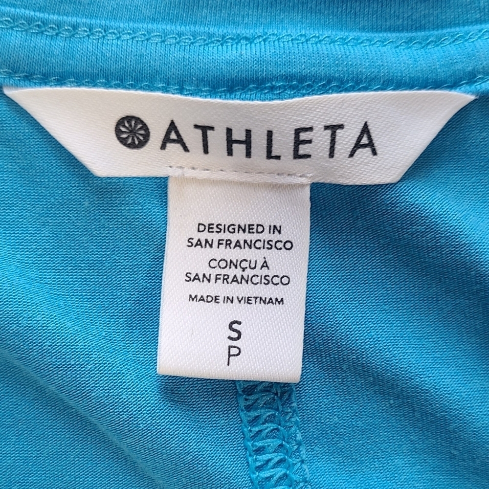 Athleta Short Sleeve Scoop Neck Tops Bundle S (Fits M) Mint Blue 2 Pack - Picture 4 of 10